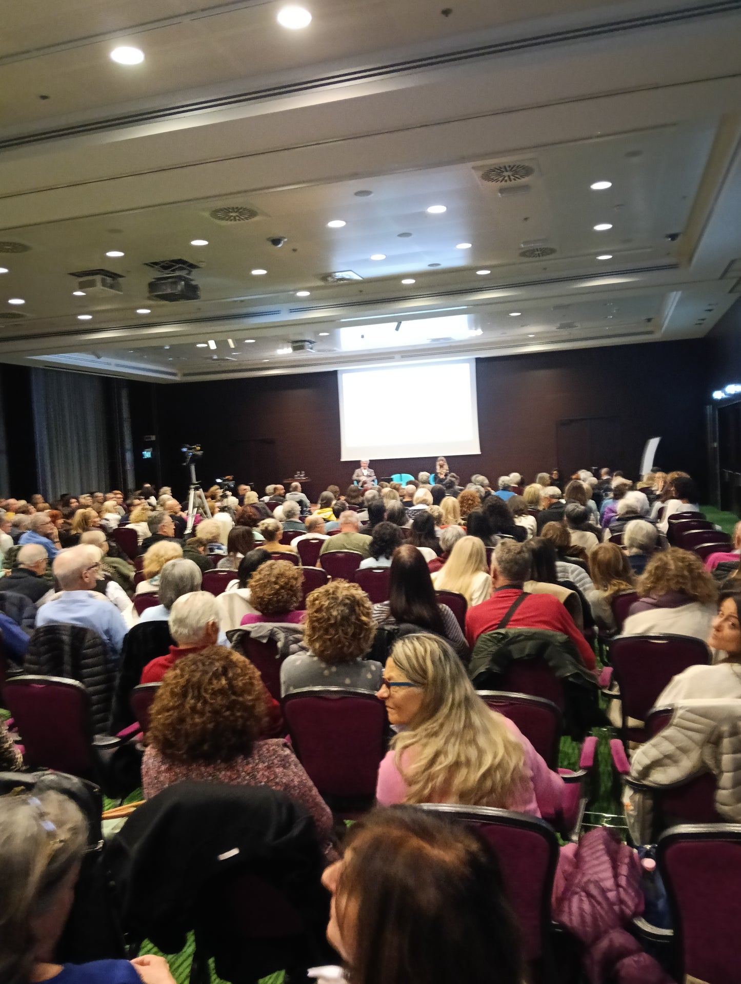 Registrazione dell'evento: MA NON DEL MONDO: INCONTRO TRA LA SCIENZA E LA  COSCIENZA